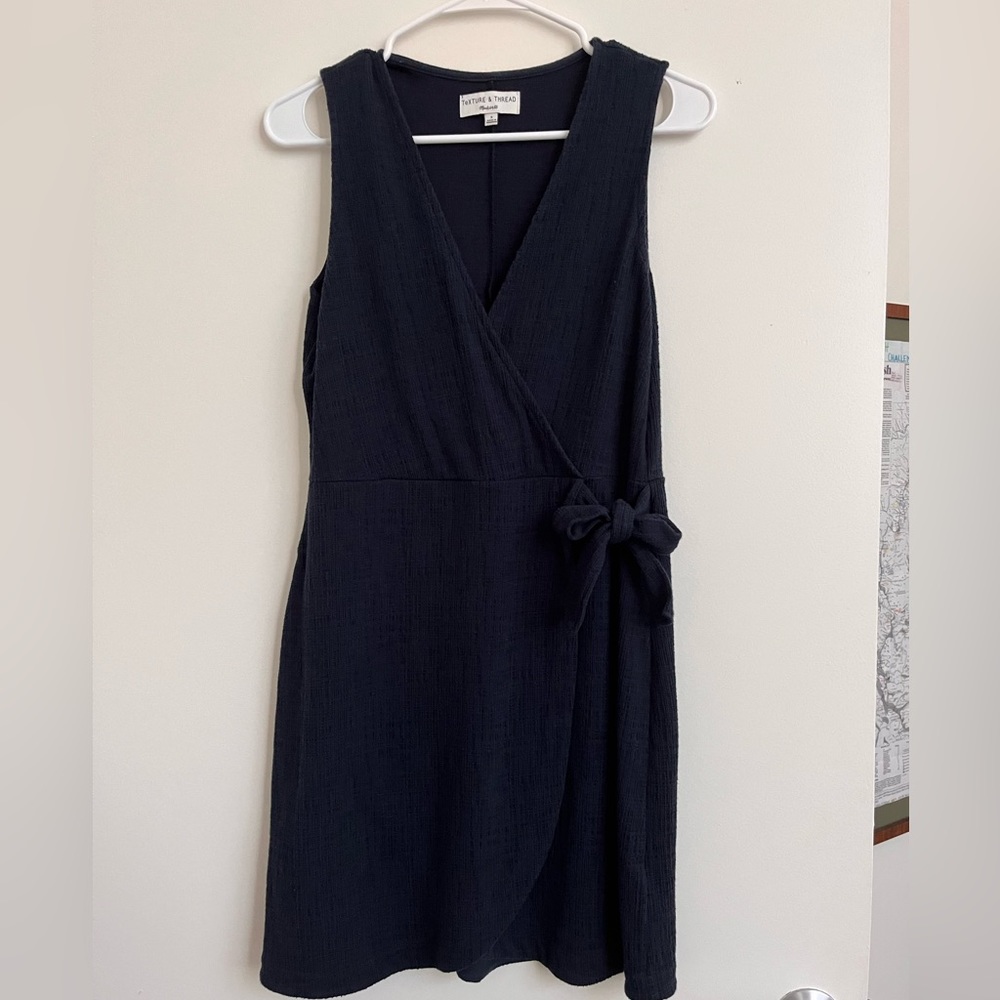 Size small Madewell sleeveless wrap dress
